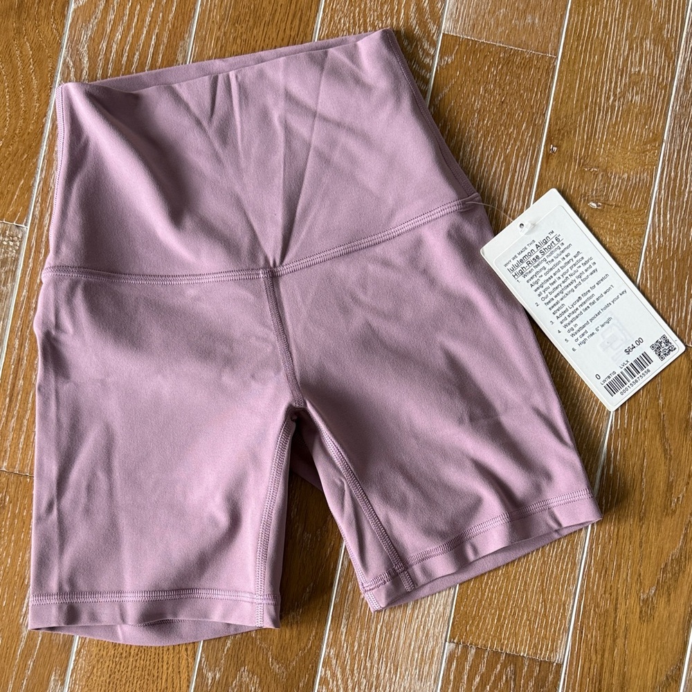 NWT Lululemon Align High Rise Short 6” size 0 Mauve color